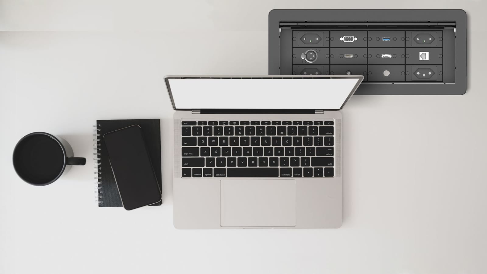 Estação de trabalho com notebook e painel de mesa iCON Linha 200 embutido